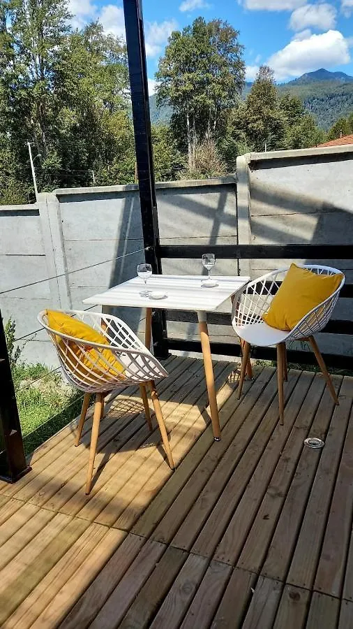 Cabañas&Domos Liquiñe Aparthotel
